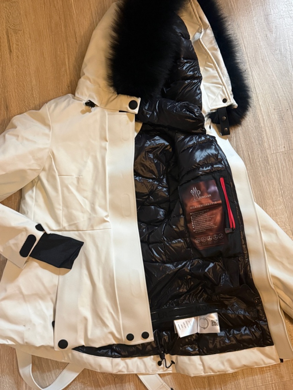 Moncler White Ski Jacket with Black Quilted Lining and Fur Trim
